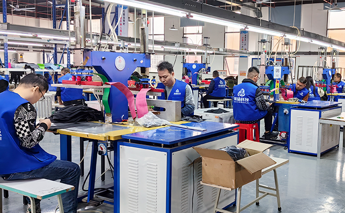 Waterproof bag supplier