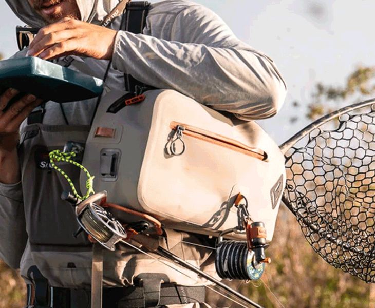 Fishing shoulder bag